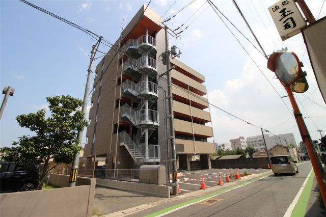 Ｌａｐｉｓ　　Ｌａｚｕｌｉ（ラピスラズリ）