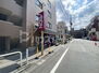 まいばすけっと板橋本町駅南店（スーパー）まで60m