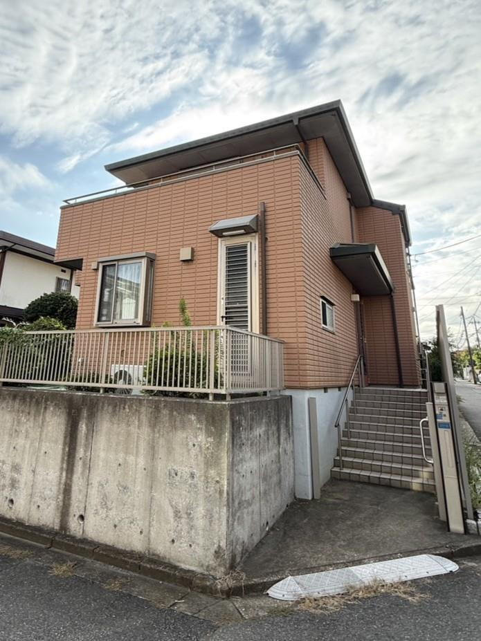 青山台2丁目貸家