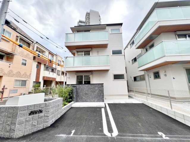 Ｄ－ＲＯＯＭ高井田元町