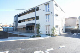 ブラン・エ・ノワール 初石駅 2LDK 賃貸(賃貸マンション・アパート)