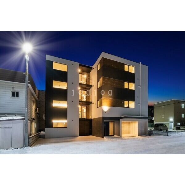 ＪＡＮＵＳ　ｒｅｓｉｄｅｎｃｅｓ平岸イースト