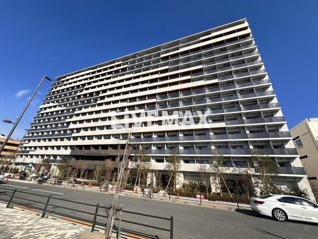 ロイヤルパークス有明
