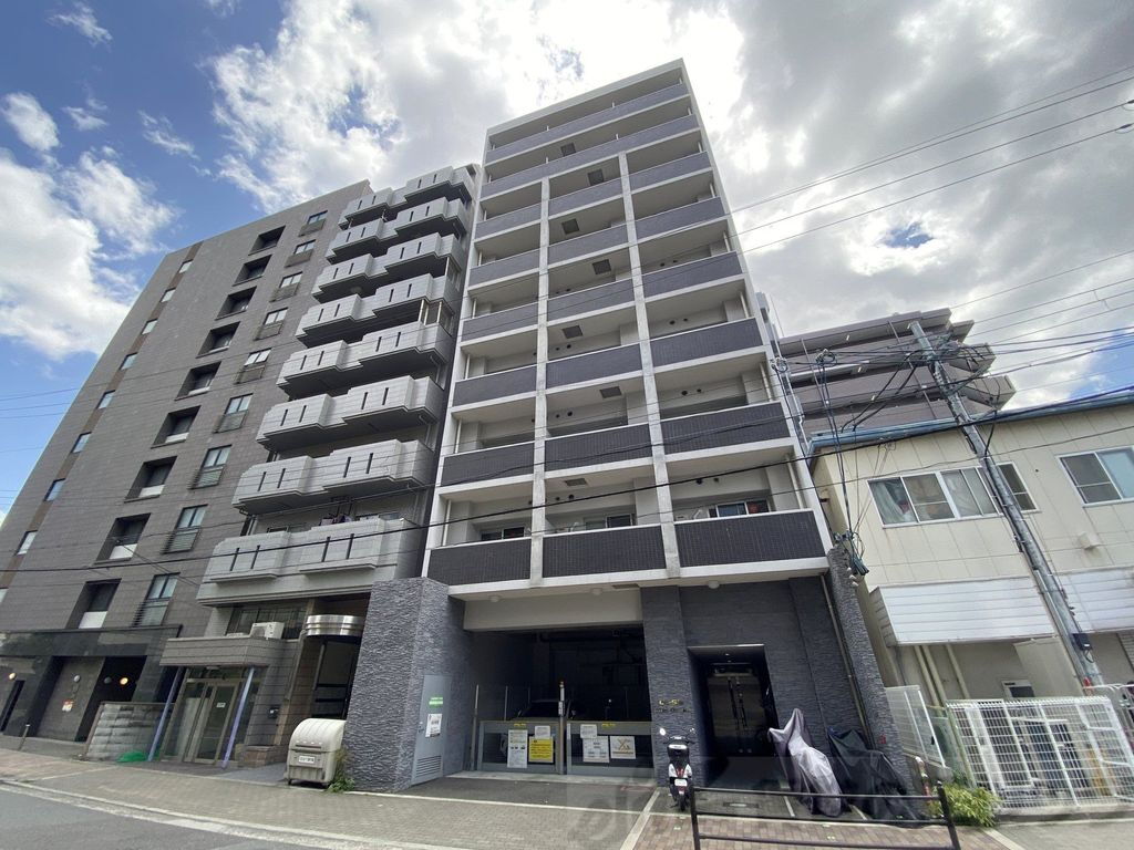 ＥＬ－Ｓｉａ　Ｓｈｉｎ－Ｏｓａｋａ 外観