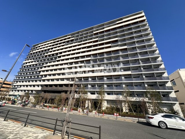 ロイヤルパークス有明
