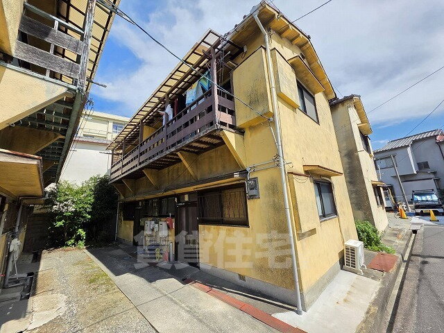 喜里川町テラス（中棟）