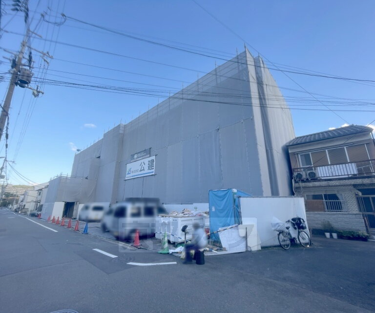 ファステート九条河原町レイヴ 建築中