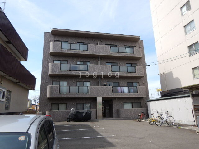 インペリアルＩＩ