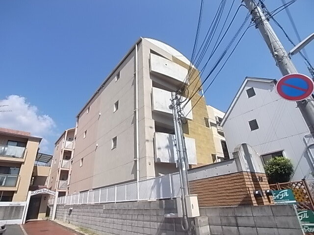 ペルル芦屋 外観写真