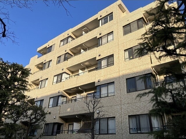 記載の無料通話でリアルタイムな空室状況をお伝えいたします