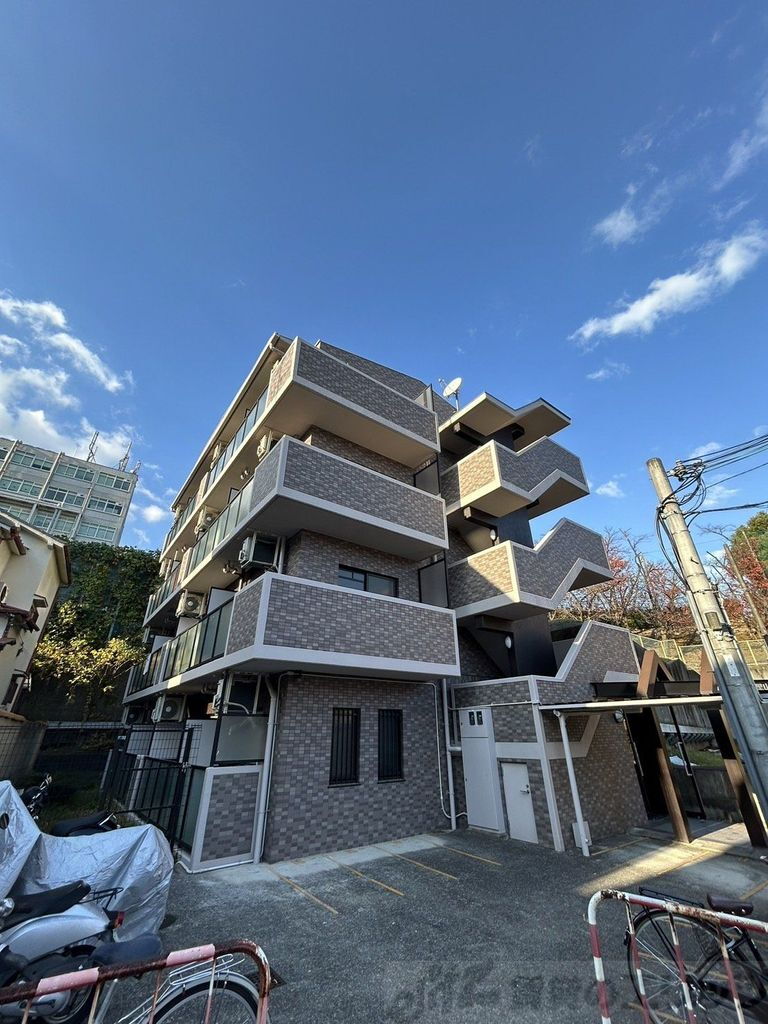 ベルメゾン千里山 外観