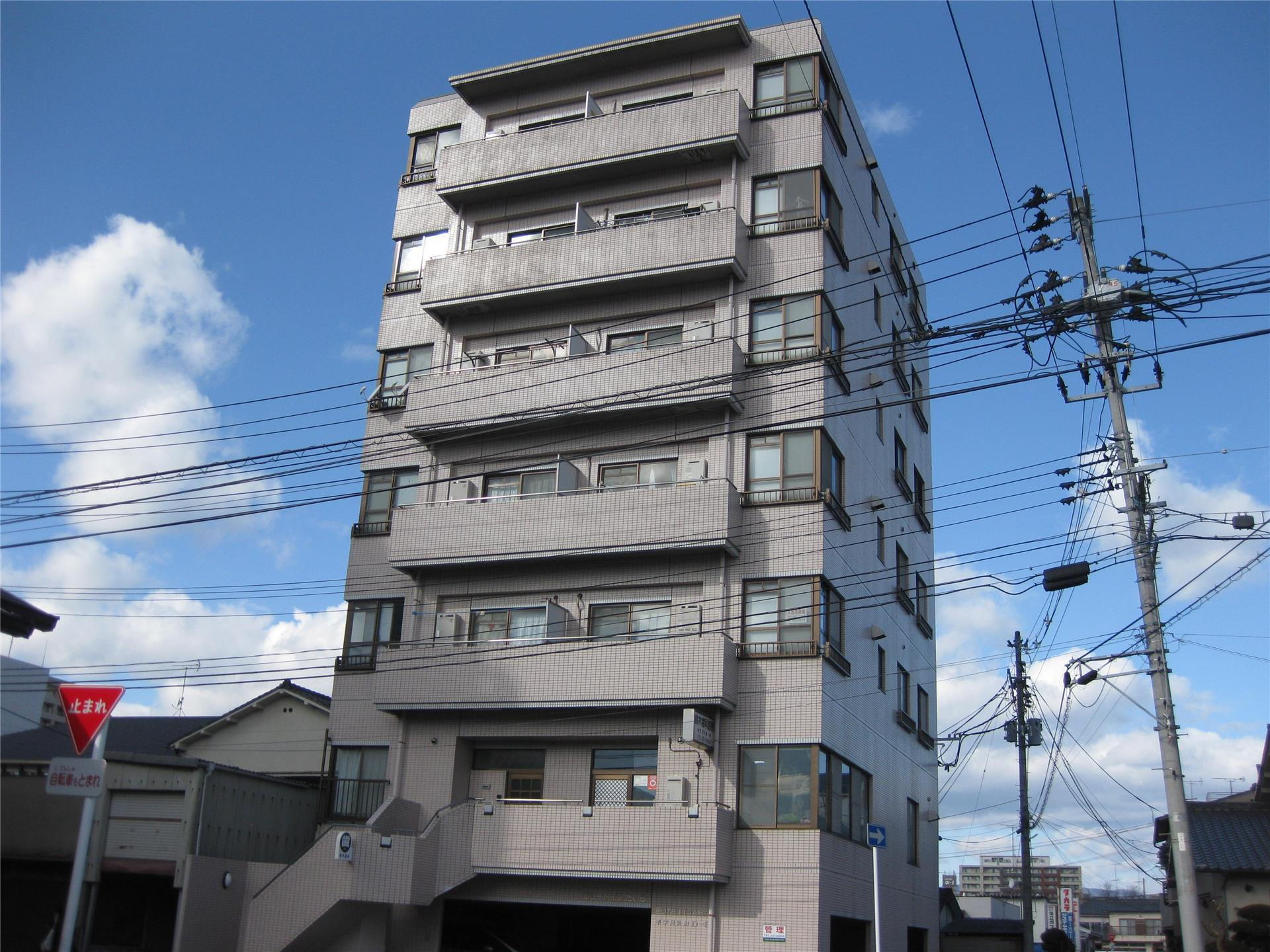 エリートインたいら