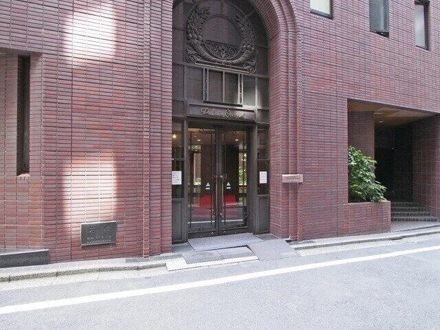 パレ・エテルネル 新宿御苑前駅 1K 賃貸(賃貸マンション・アパート)