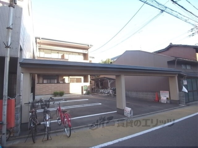 カーサラ・ムータ