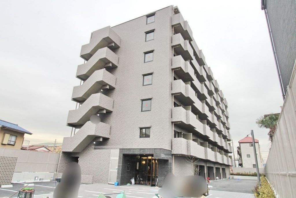 ルーブル横濱江ケ崎町