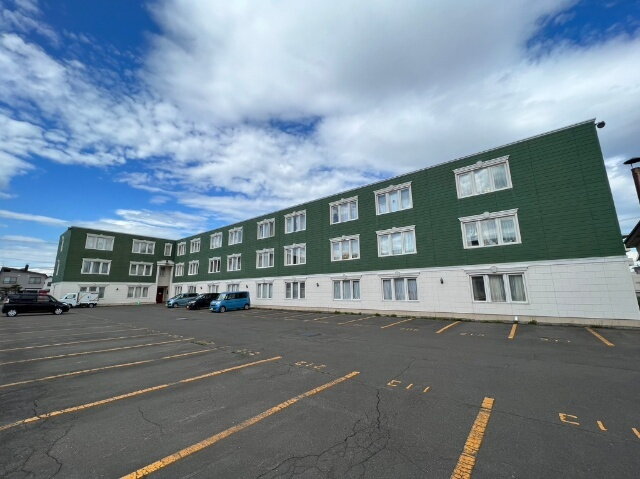 ＬａｐｅＬ２４１Ｂ（ラペル２４１Ｂ）