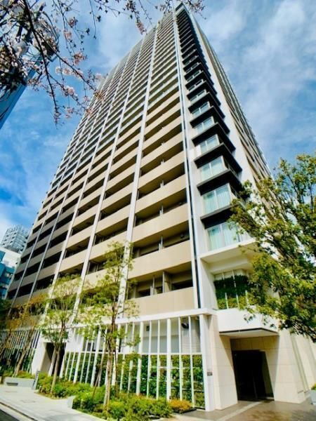 ＢｒｉｌｌｉａＴＨＥＴＯＷＥＲＴＯＫＹＯＹＡＥＳＵＡＶＥＮＵＥ