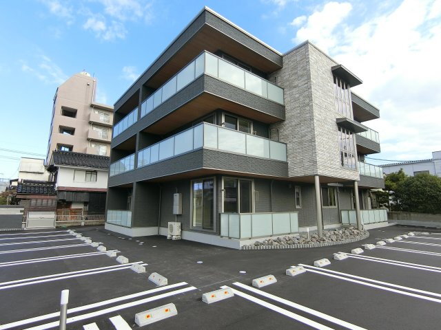 シャーメゾン　桜の杜テラス