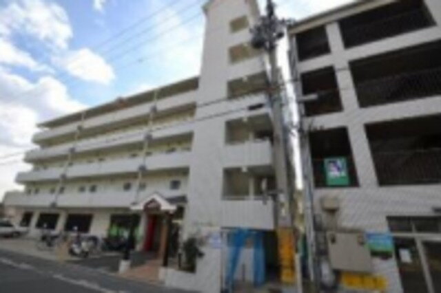 クレール西町北館