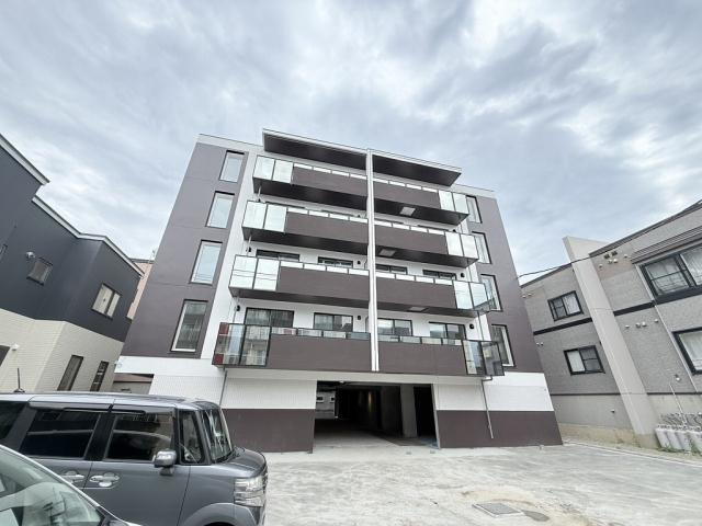 HIGH RESIDENCE YAMAHANA 西線14条駅 3LDK 賃貸(賃貸マンション・アパート)