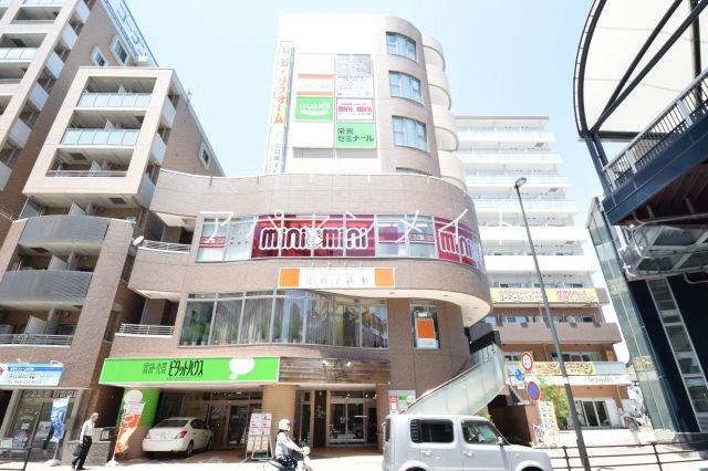 ＺＡ　ＹＡＭＡＧＵＣＨＩ 建物外観です