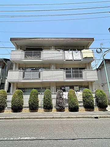 児玉ビル（池場） 外はこのようになっています