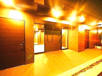 レア横濱鶴見中央弐番館