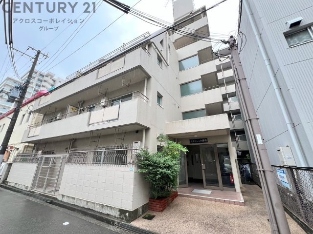 エクセレント伊丹 エレベーター付きで荷物があっても安心！
