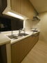 ザパークハウス横濱中山 3口コンロのシステムキッチン！食洗機も完備！