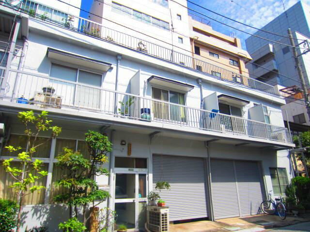 シャワールーム完備