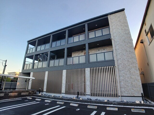 リエゾン学園前