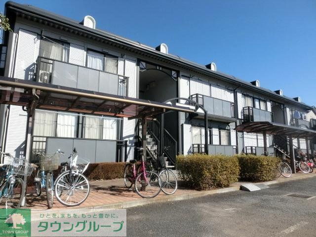サンライズ・サンビレッジ　Ｃ 駐車場敷地内にあります