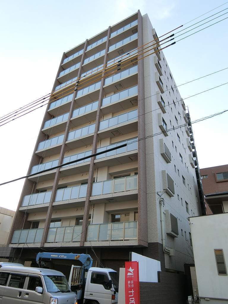 サンハイツ中洲通り