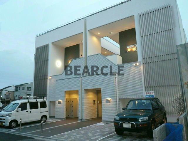 ＷＥＳＴ９Ｍｉｒｒｏｒ１号館 きれいな外観です