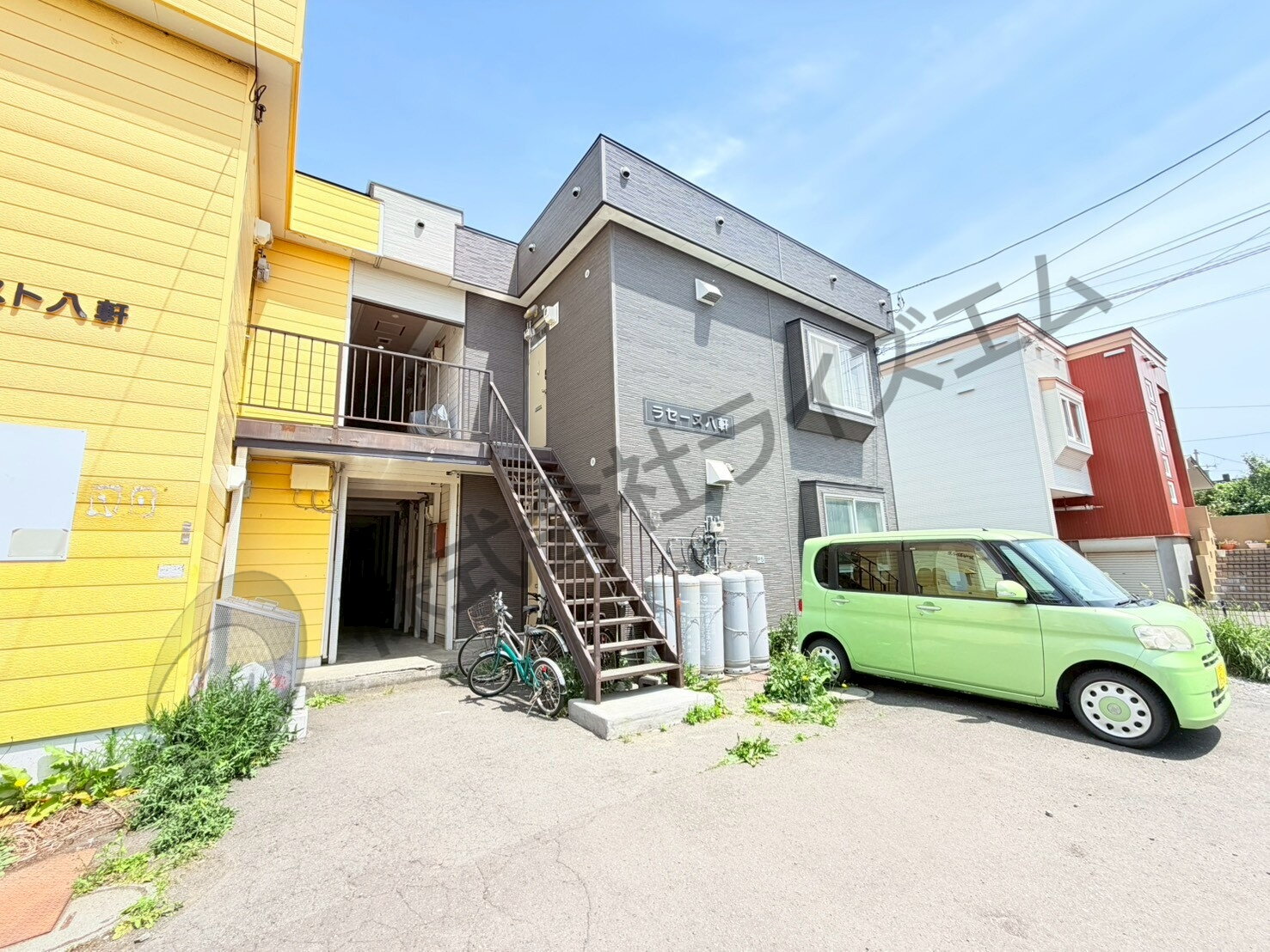 ラセーヌ八軒