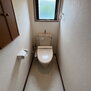 メゾンクロワール ゆったりとした空間のトイレです