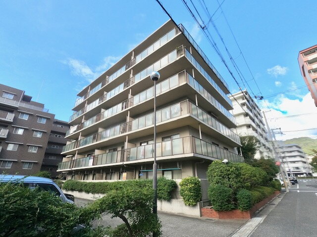 ファミール甲南 分譲マンションで設備充実しています