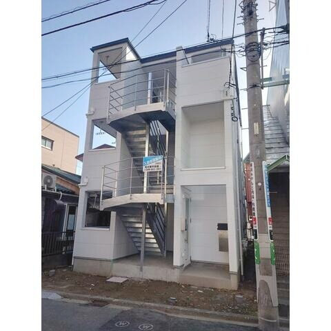 Ｓｏｕｔｈｅｒｎ　Ａｐａｒｔｍｅｎｔ　星川