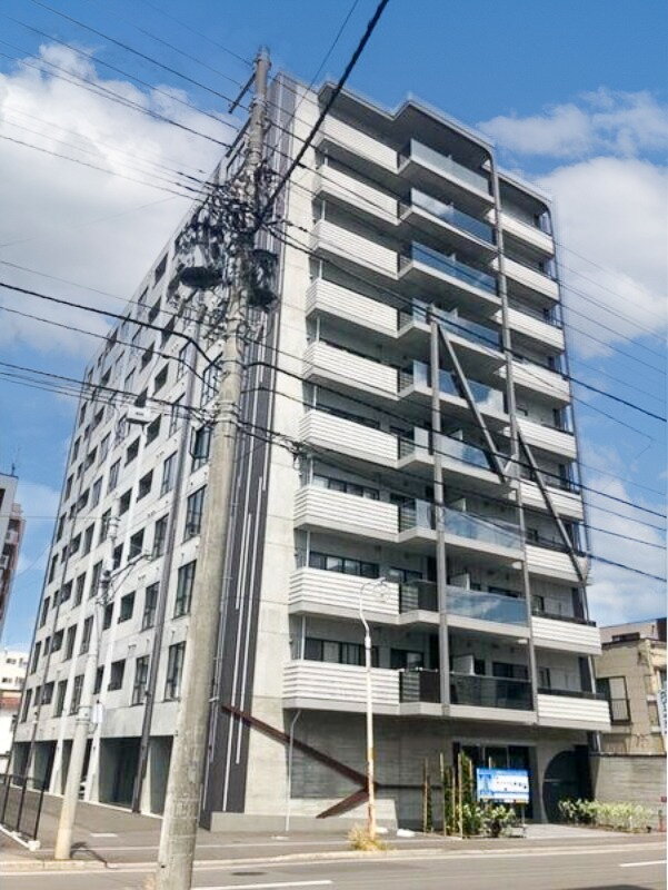 ＭＯＤＥＮＡ　ＳＩＡＮ（モデナシアン）