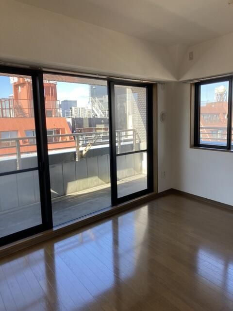 東京都新宿区新宿1 新宿御苑前駅 2LDK 賃貸(賃貸マンション・アパート)