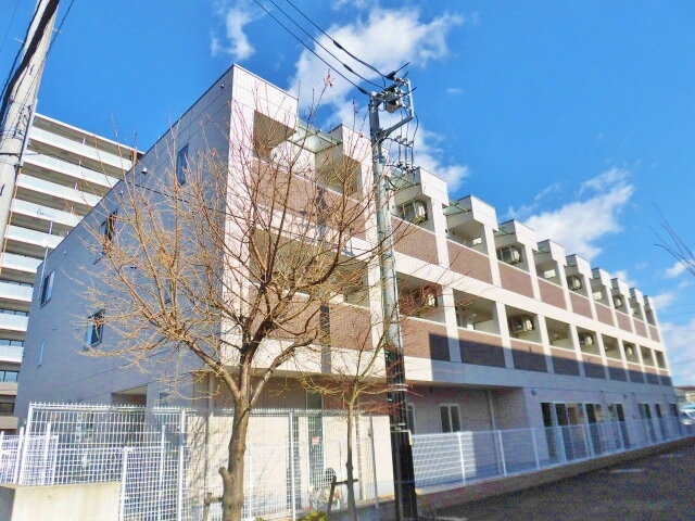 アヴァンス