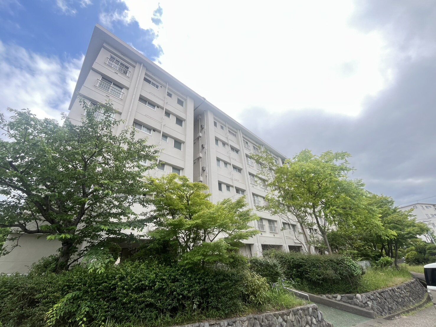神陵台東住宅５７号棟