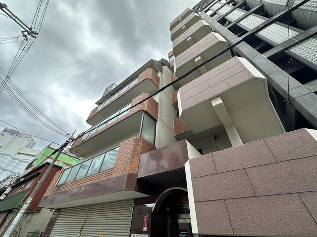 マンションリラ