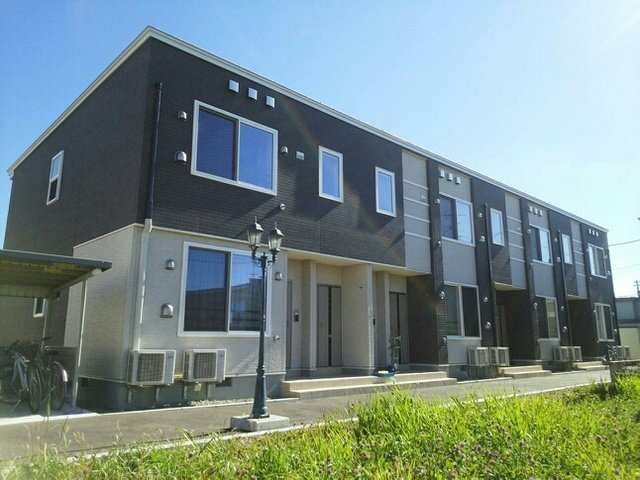 モッソ・コンブリオ 外観です