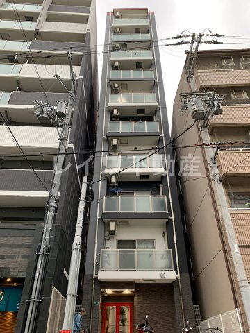 グランエクラ今宮戎 おしゃれな外観です