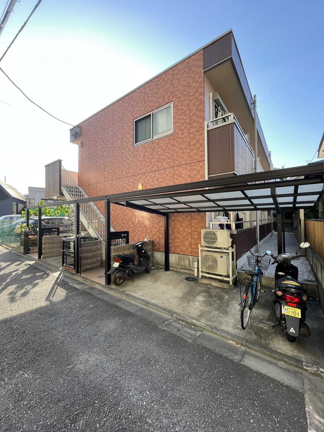 シャトル聖つつじヶ丘