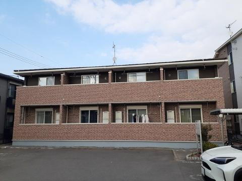 リヴィスタ 外観写真（昼）