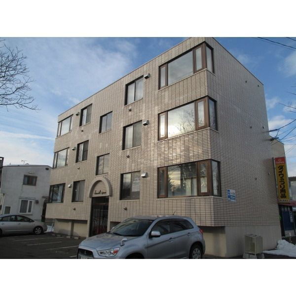 ラミアールイズミ