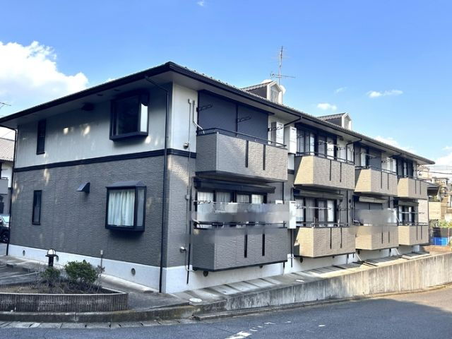 ヴィラージュコート　弐番館