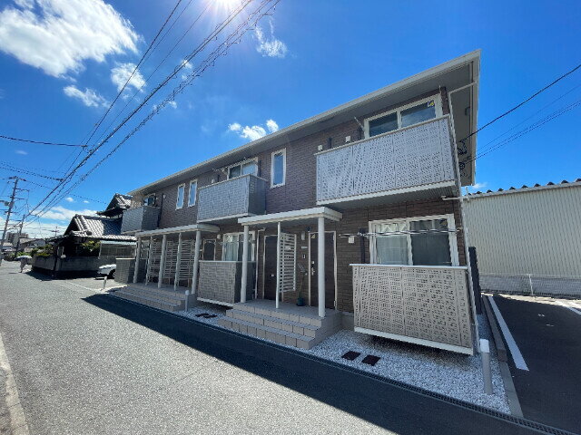 リトルバードハウス